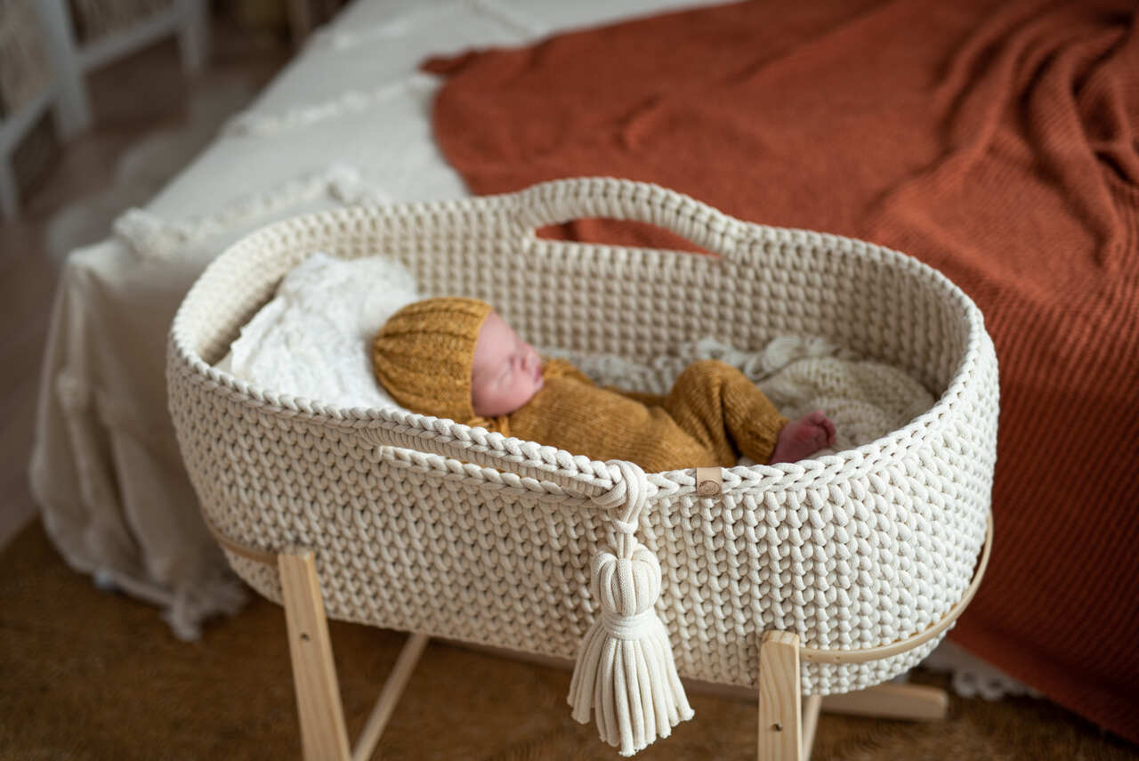 kosz mojżesza w kolorze naturalnym