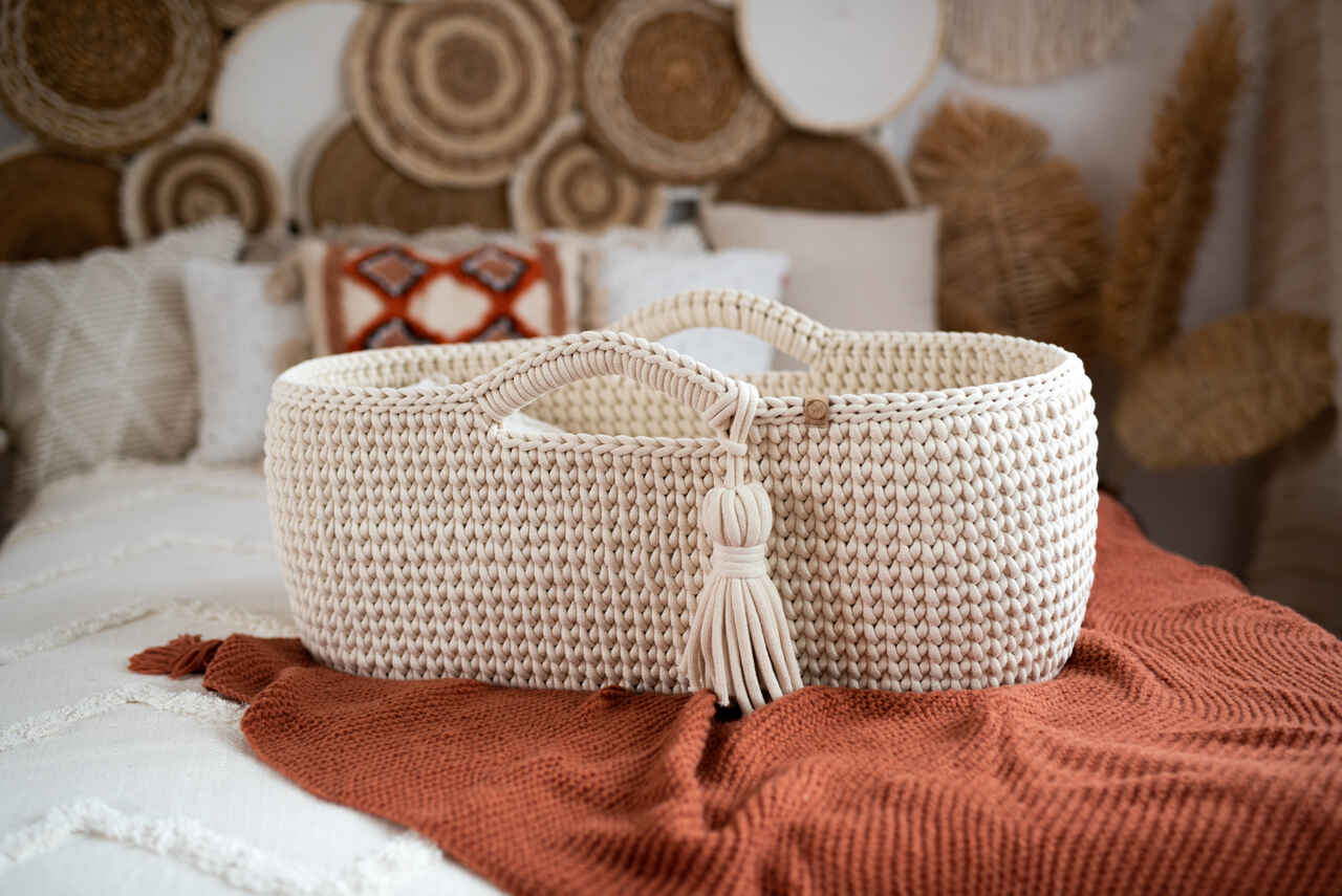 kosz mojżesza z frędzlem